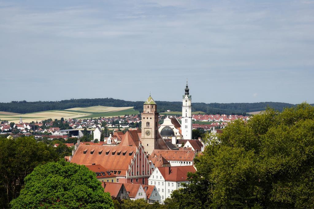 Aparthotel Donaustern Asbach-Bäumenheim Zewnętrze zdjęcie